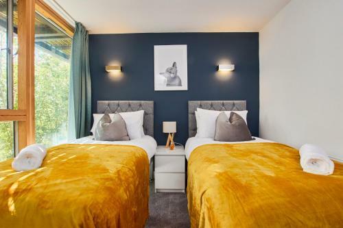 Serene 4 Bed Home In Coventry Sleeps10 Wparking