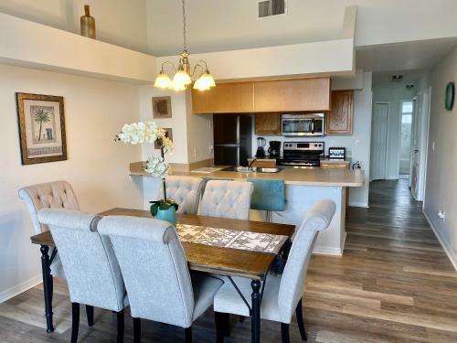 Grand Superior Condo 3bd Apartment@ Disney Parks