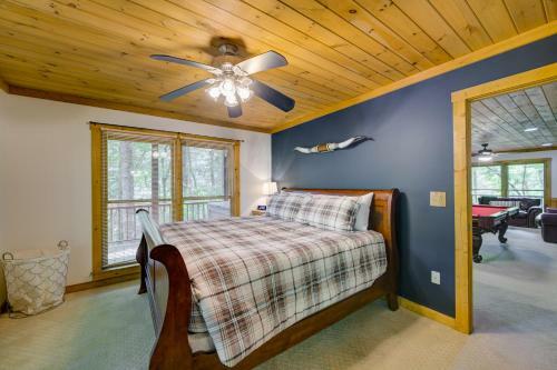 Social Tides Cabin