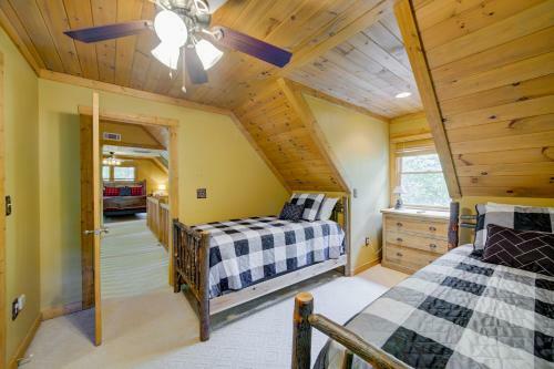 Social Tides Cabin