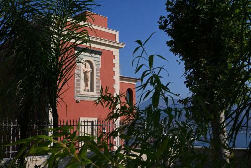 Hostal Villa Regina