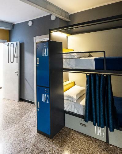Marathon Hostel