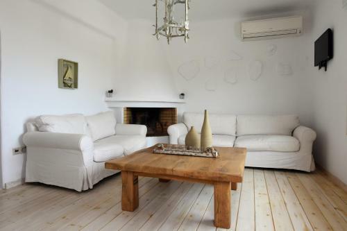 Elia Beach House