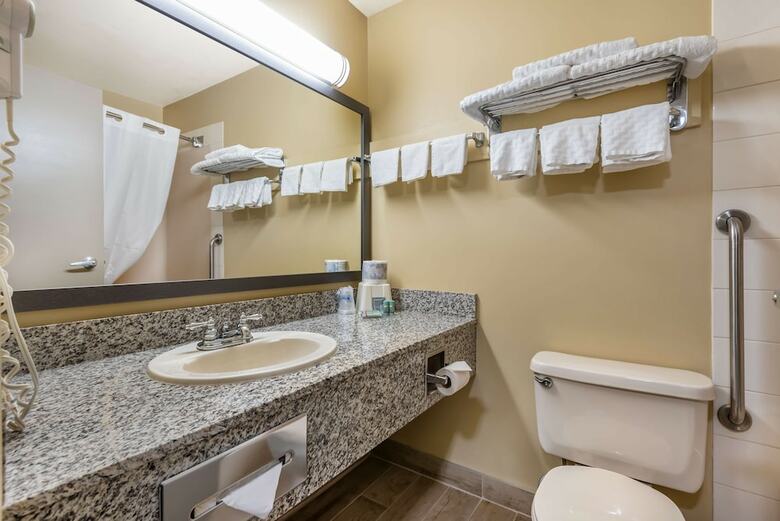 Hotel Best Western Strathmore Inn