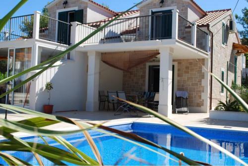 Apartamentos Villa Julia