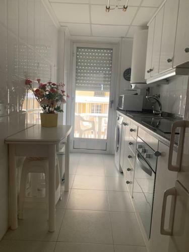 Apartamento Azul Y Blanco