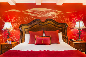 Hotel Skytop Lodge