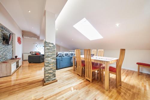 Alto Apartments
