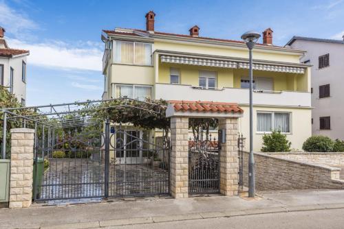 Alto Apartments