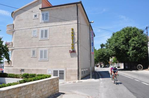 Hotel Krilo