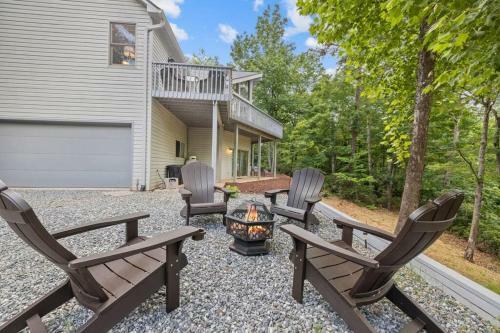 New! Carolina In The Pines- Hot Tub- Firepit!