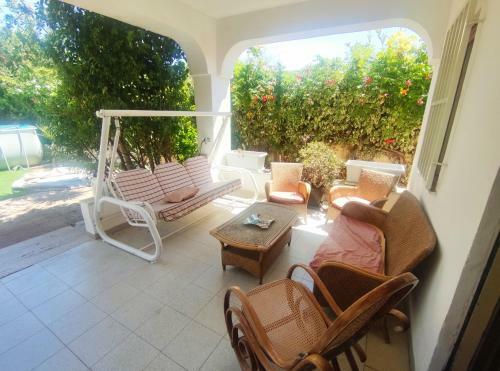 In Villa Con Piscina E Jacuzzi A San Leone