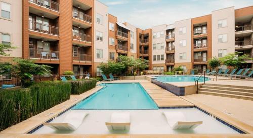 Cozysuites 1br South Congress Apartment W Pool