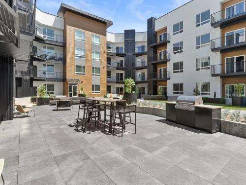 Apartamento Chic Modern 2br In Midvale W Pool By Stay Gia