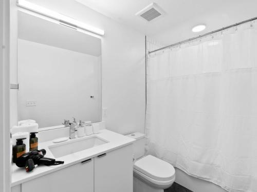 Chic 1br Apartment W Balcony By Stay Gia