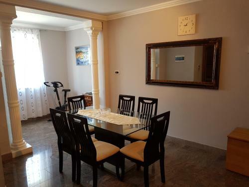 Hostal Guesthouse Amar