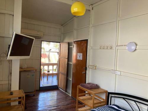 Hostal Orchid Guest House