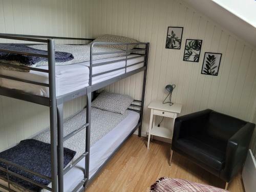 Large, Cozy, Family-friendly Bua Apartment