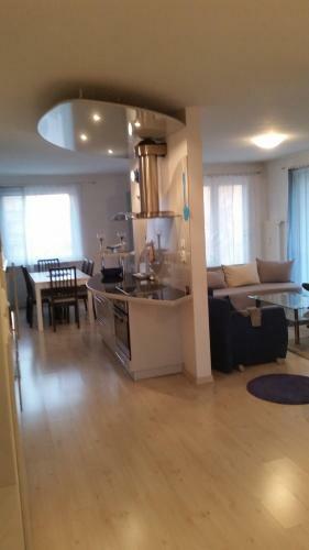 Apartament Ko?obrzeg