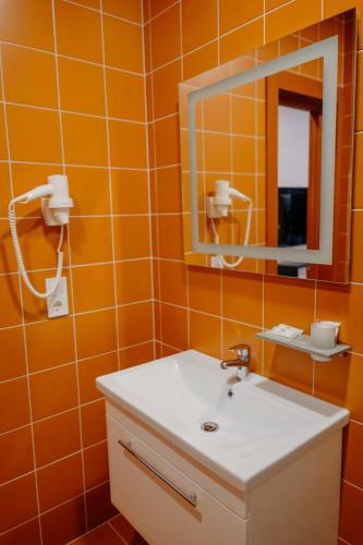 Lomo Hotel Uman