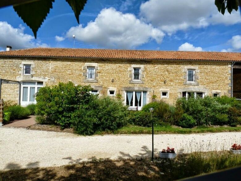 Bed & Breakfast A Fleur Des Champs