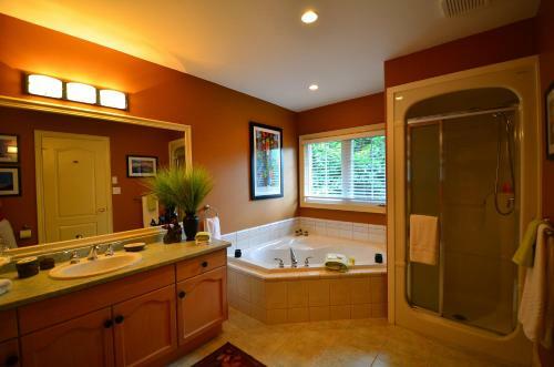 Explorer House Bed & Breakfast
