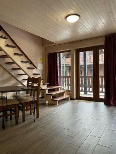 Hostal Nikol Guest House
