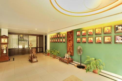 Hotel Royal Inn