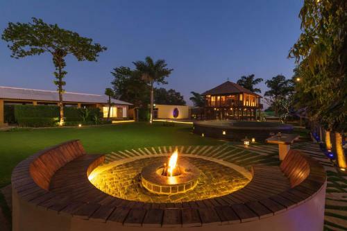 Stayvista At Vedanta Farm Villa