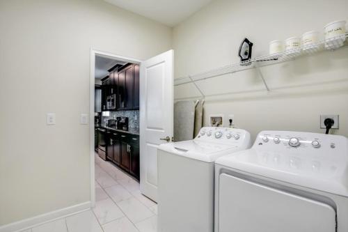 1585tempo Home