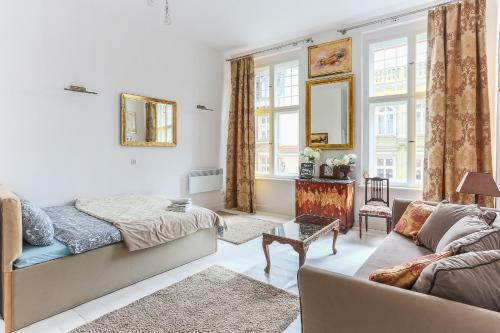 Real Old Town Apartment