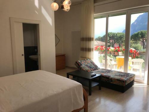 Hostal Eagle Rooms