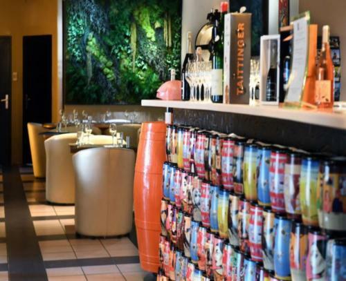 Hostal Le Sens Six