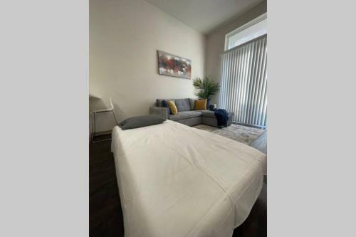 Downtown Houston Apartment W Pool And Free Parking