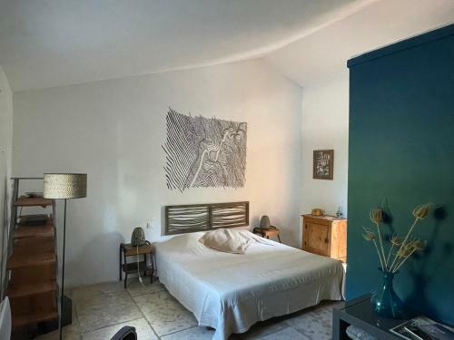 Hostal L?ostal - Maison Boh�me En Pic St Loup