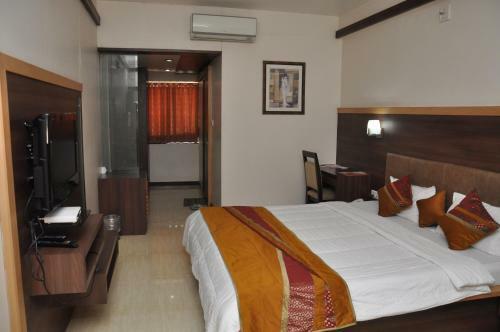 Hotel Rama Residency