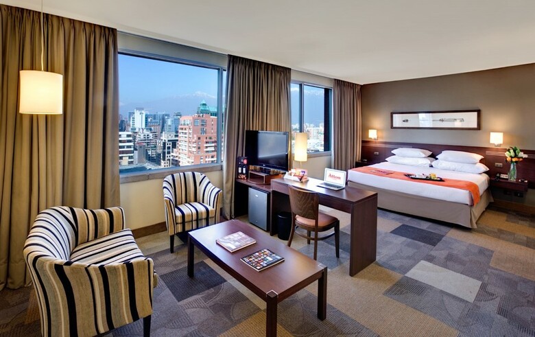 Hotel Pullman Santiago El Bosque