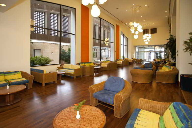 Hotel St Raphael Resort