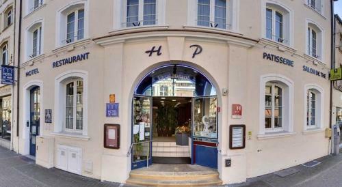 Hotel De Paris
