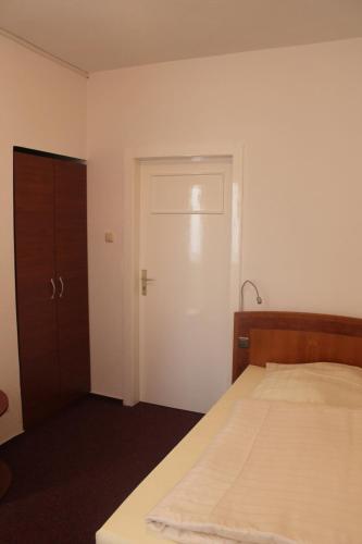 Hotel Charlton
