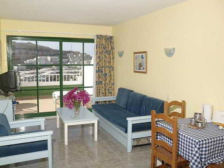 Apartamentos Montebello