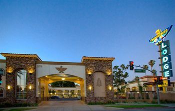 Motel Thunderbird Lodge