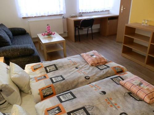 Hotel G�l