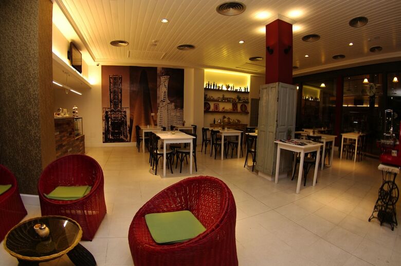 Hotel Patios De San Telmo