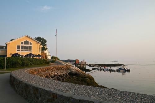 Hotel Sebasco Harbor Resort