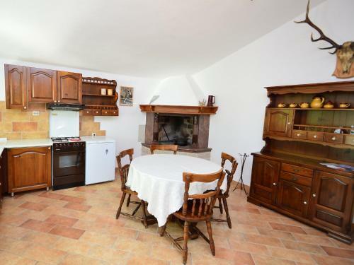 Villa Fa�ana