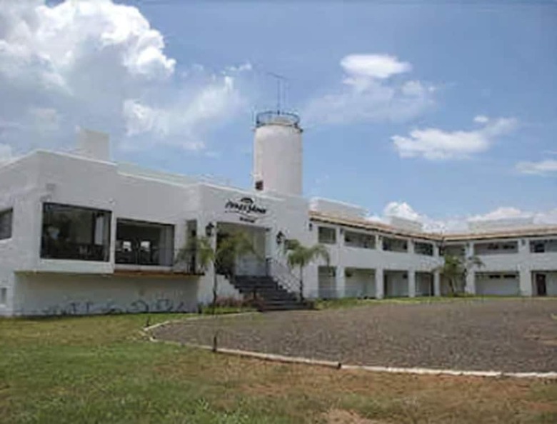 Hotel Howard Johnson By Wyndham Express Inn Ituzaingo