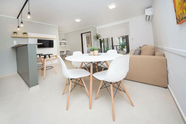 Hotel Rent San Jose de Calasanz 85w