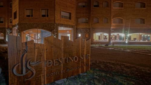 Destino Sur Hotel And Spa de Montana