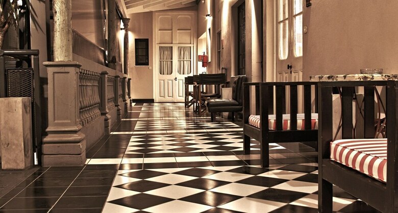 Hotel La Rozada Suites